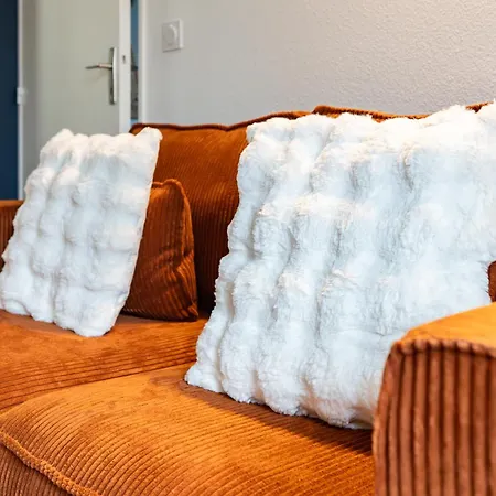 Duplex Pour Famille 4 Personnes, 100m, Tv 4k 아파트 생 질 크루아 드 비