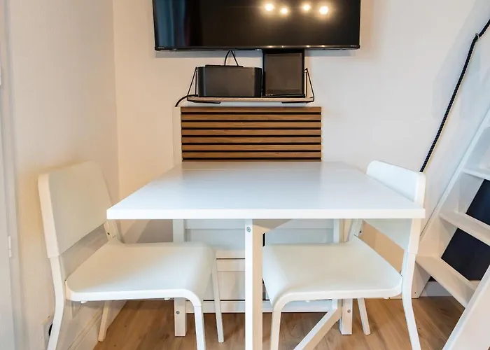 Duplex Pour Famille 4 Personnes, 100m, Tv 4k *