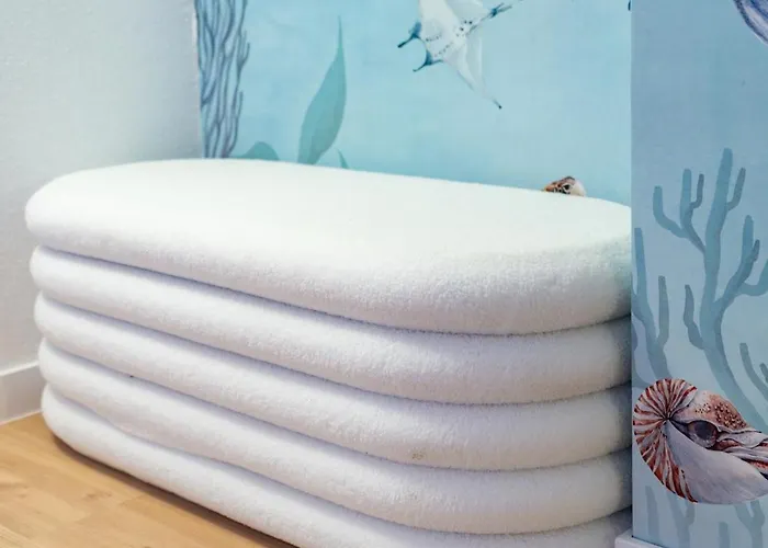 Duplex Pour Famille 4 Personnes, 100m, Tv 4k Apartment *