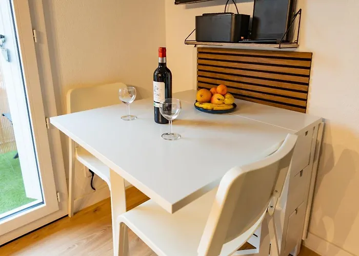 Duplex Pour Famille 4 Personnes, 100m, Tv 4k